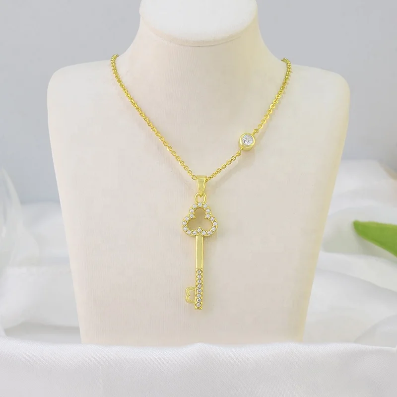 Wholesale Fashion Fancy Chain ice Out zircon Stone 18K Gold Plated Key Locket Necklace 925 Serling Silver Jewelry