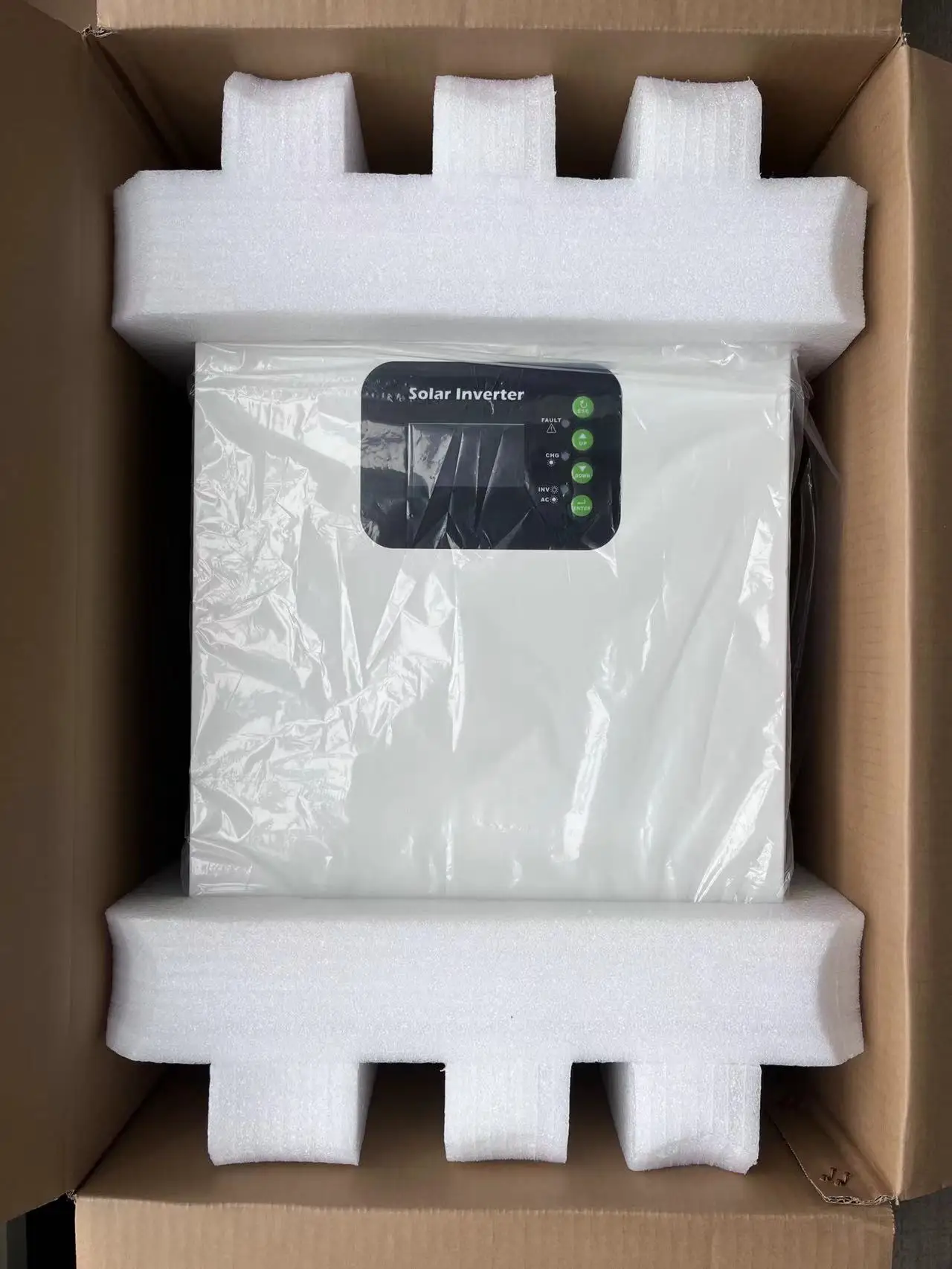 SUYEEGO 24v 48v 3.2kw 5.5kw solar inverter hybrid inversor solar grid inverter with built-in mppt solar panel controller & Wifi