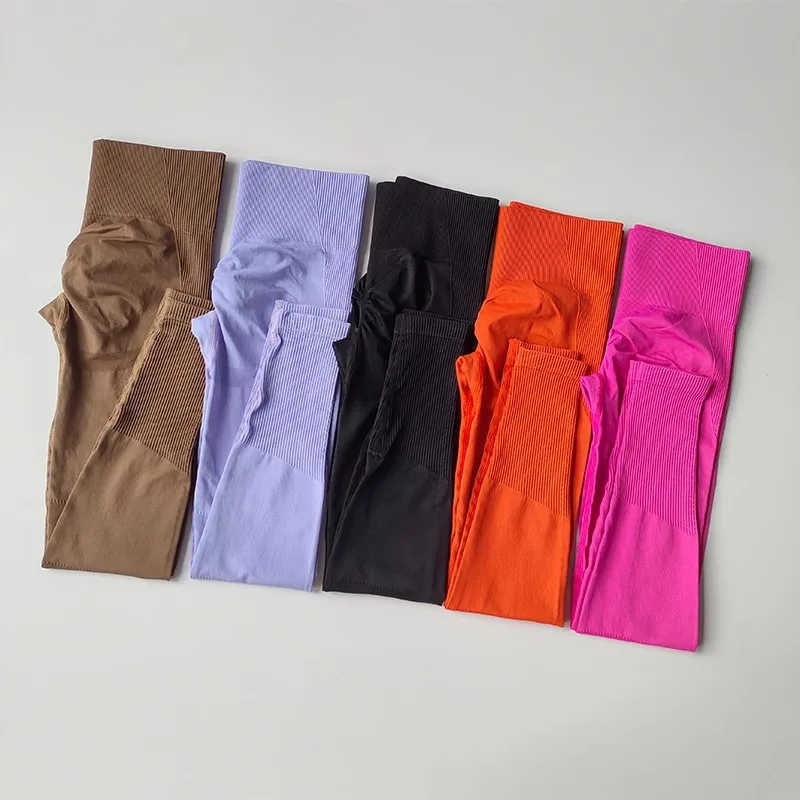 Woman Gym Sets 2 Piece Sport Bra Cross Back Seamless Yoga Set