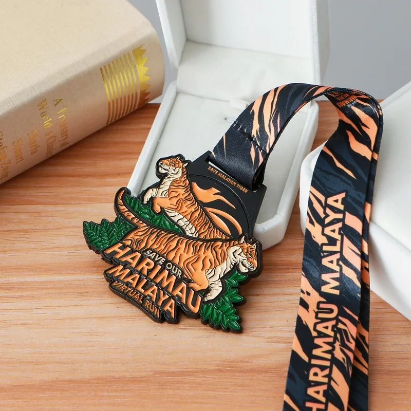 High Quality Customized Marathon Gold Award Medal Running Challenge Sport Medal With Ribbon
