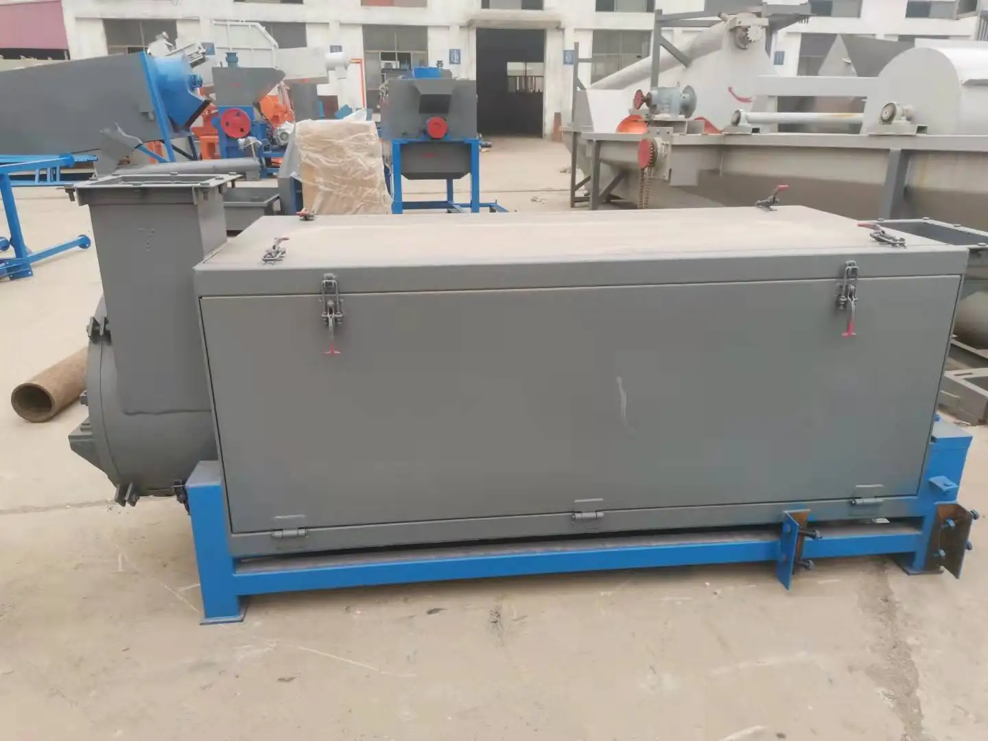 Plastic bottle PET bottle  crushing  recycling machine