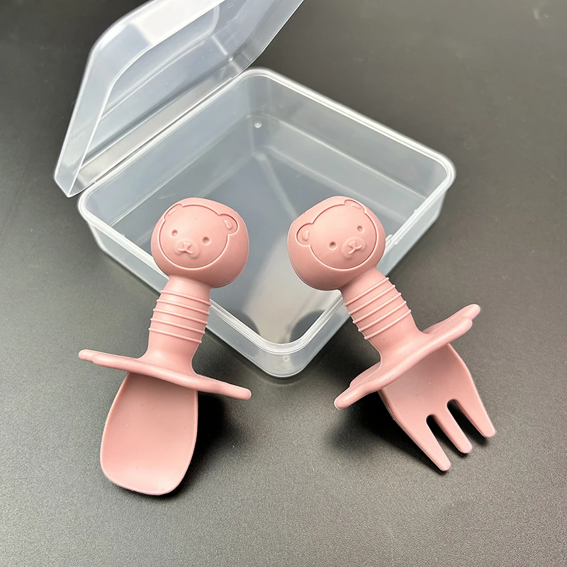 Заводской силиконовый набор для кормления детей с силиконовой ложкой и вилкой