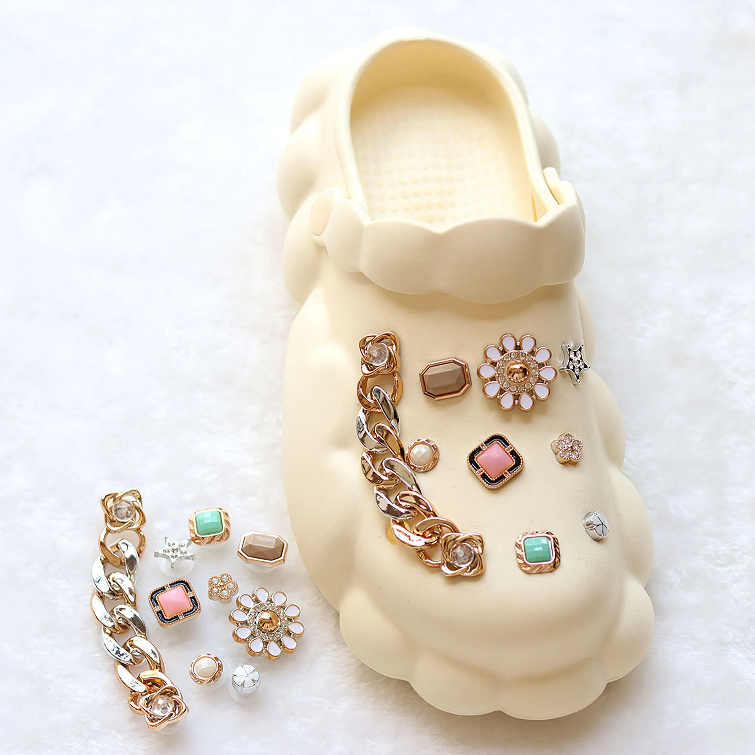 18pcs wholesale abs dancing lady chains shoes charms decorations accessories for garden shoes croc charms wholesale