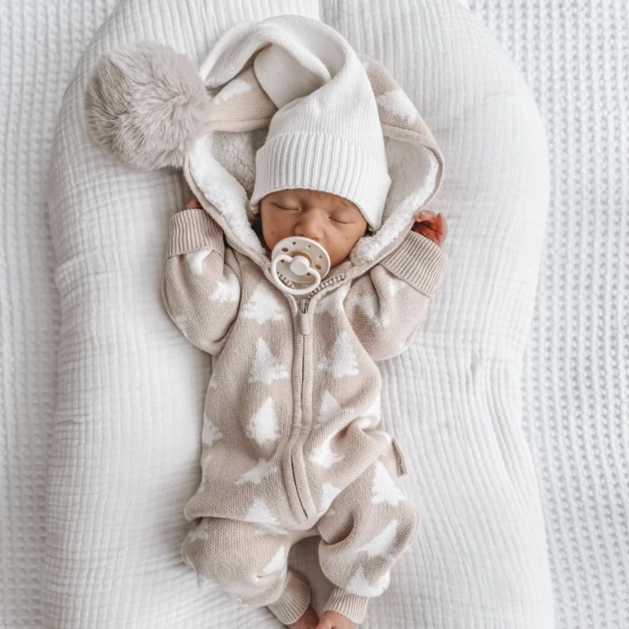 Newborn First Christmas Pink Pom Santa Beanie Oversized Long Knit Hat Perfect Headwear Accessory With Matching Booties Gift Set