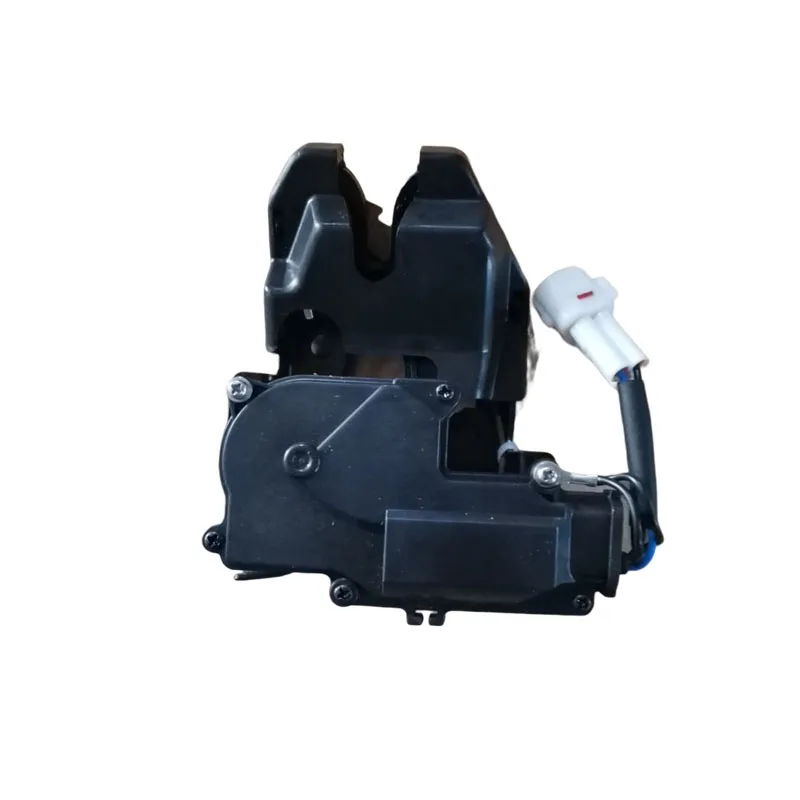 Sell Auto Parts OEM 1068002167 ASSY TRUNK LOCK  For Geely