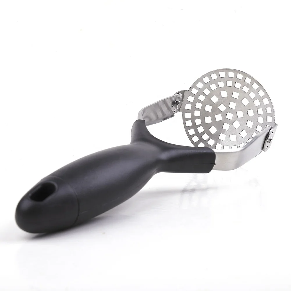 2020 Kitchen Gadget Heavy Duty Stainless Steel Manual Potato Ricer Food Potato Masher