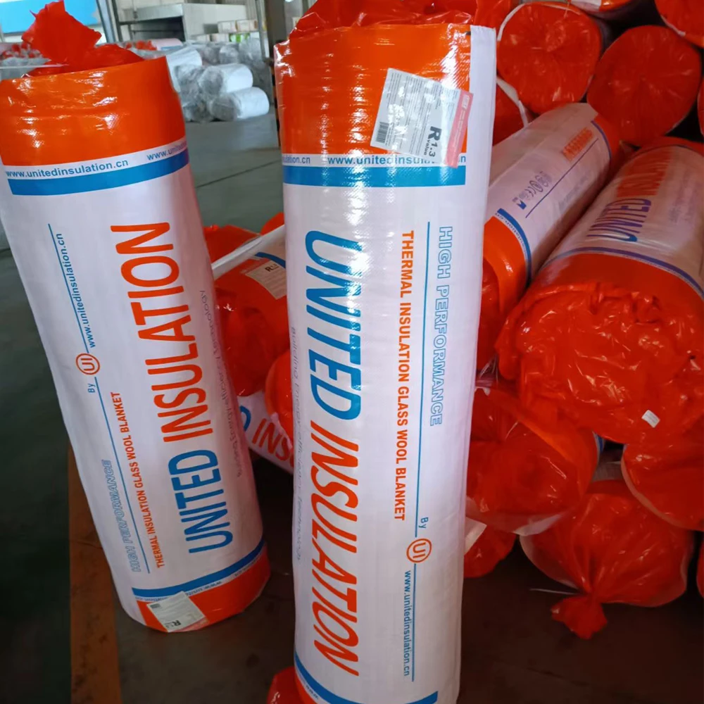 UET factory price high fire resistance low cost roofing materials fiberglass wool insulation blanket blanket of glass wool