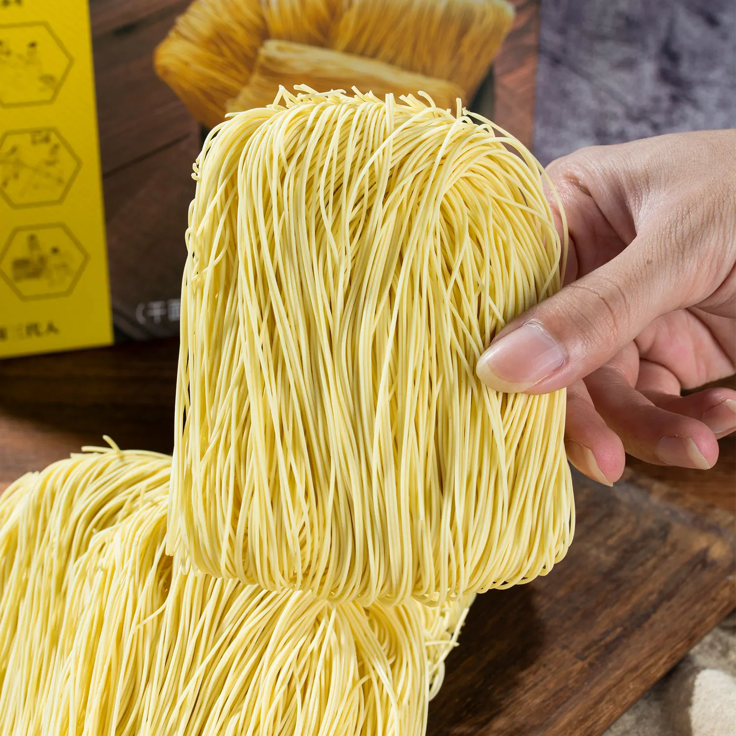 Liji 1.1kg Noodles Delicious Chinese Food Instant Noodle Quick Cooking Halal Noodles