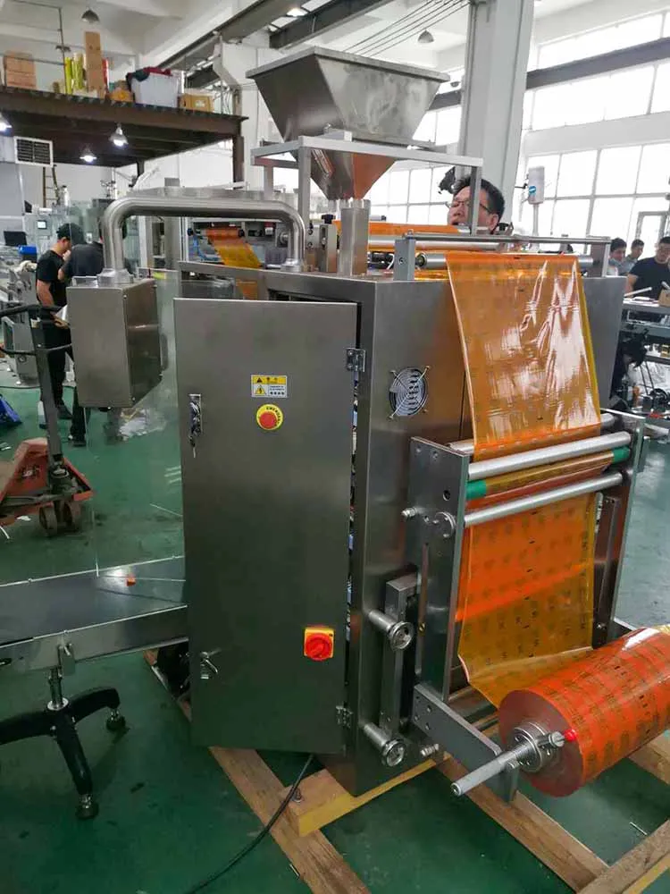Automatic Vertical Sachet Chocolate Powder Packing Machine Granule Sauce Sachet Powder Packing Machine