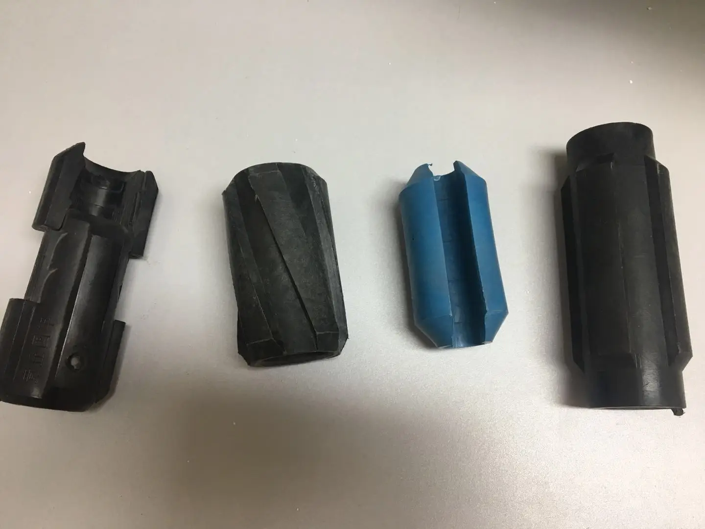 API Hot Sale Nylon PA66 PPA Resin Sucker Rod Guide Sucker Rod Centralizer for Oilfield Equipment