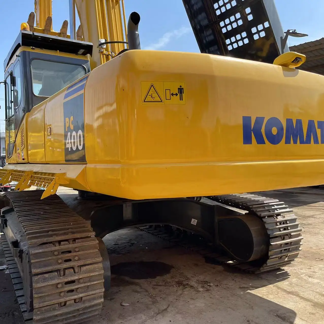 Б/у экскаватор из Китая 4000 кг качественный KOMATSU PC400 дешевая цена