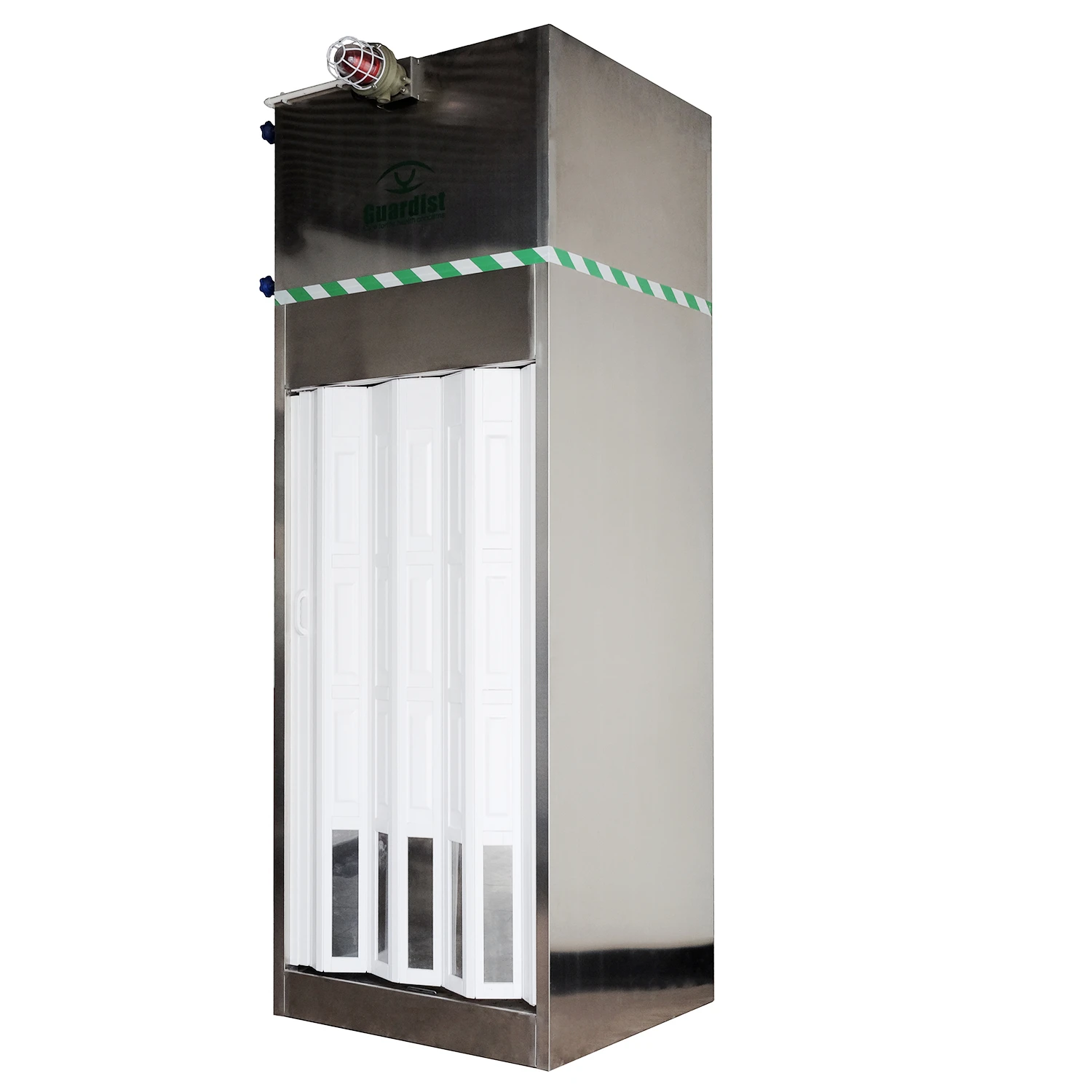 Emergency eye washer shower room