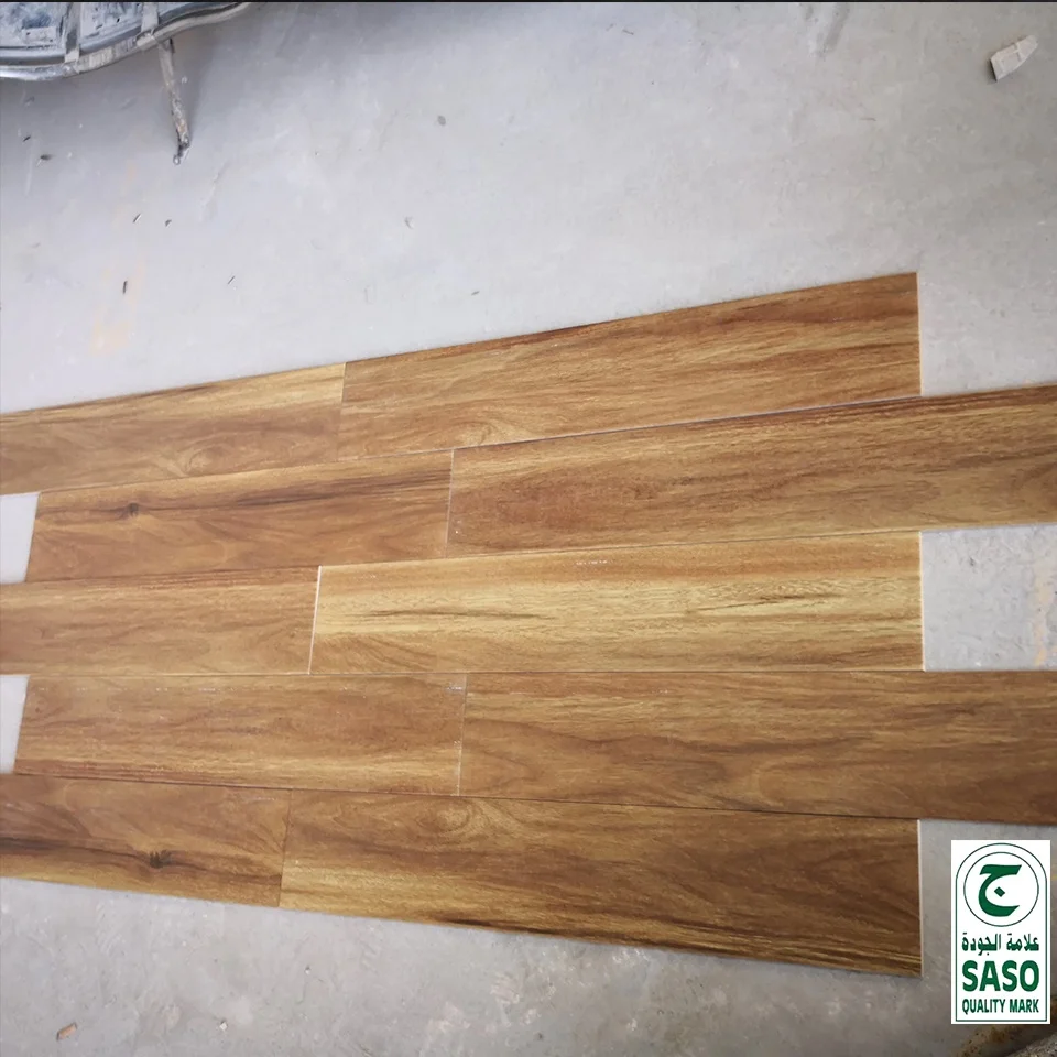 Деревянные Tiles150x800 недорогие запасы глазурованная керамическая внешняя интерьерная плитка текстура массива дерева глянцевая
