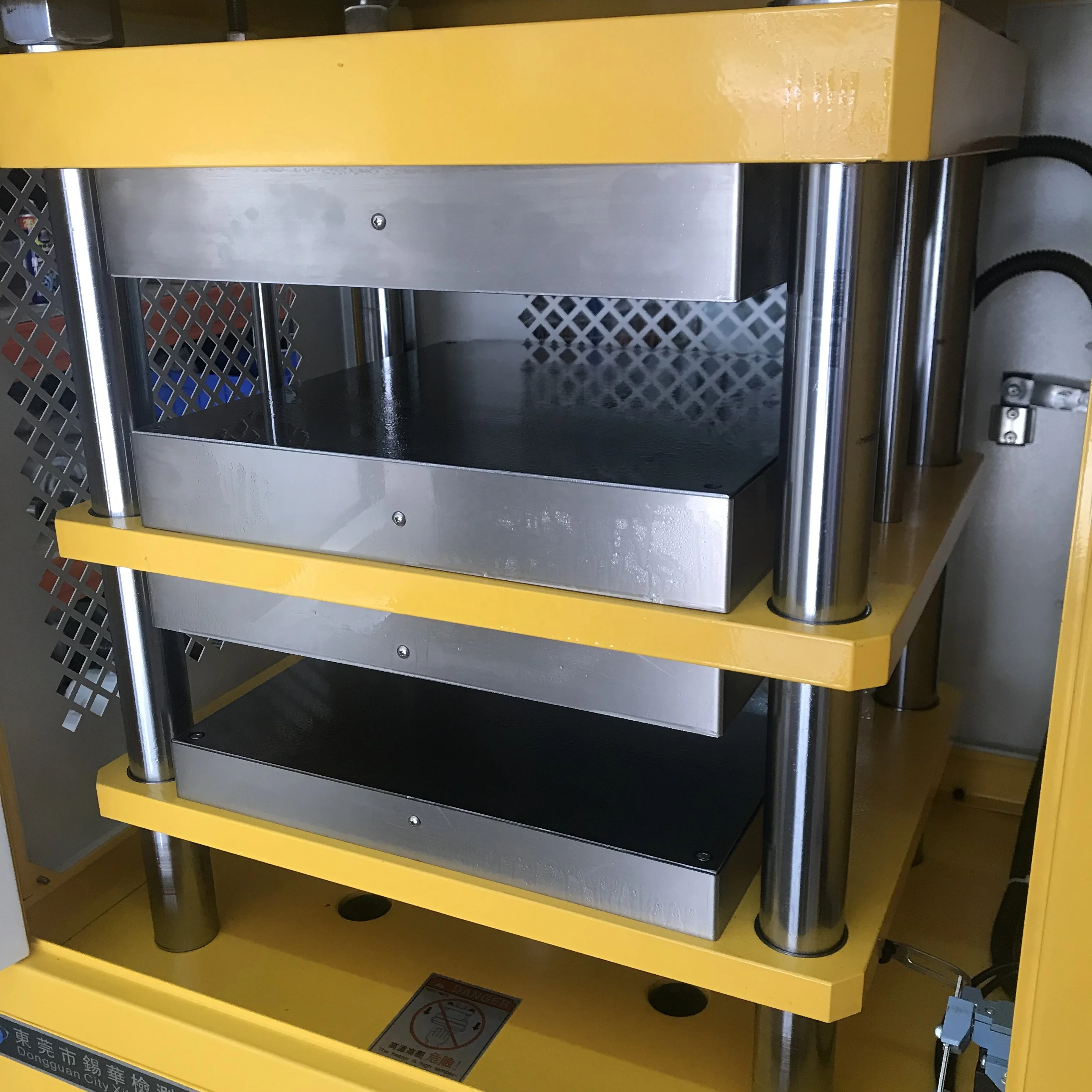 Manufacturer Price Laboratory Rubber Vulcanizing Molding Machine