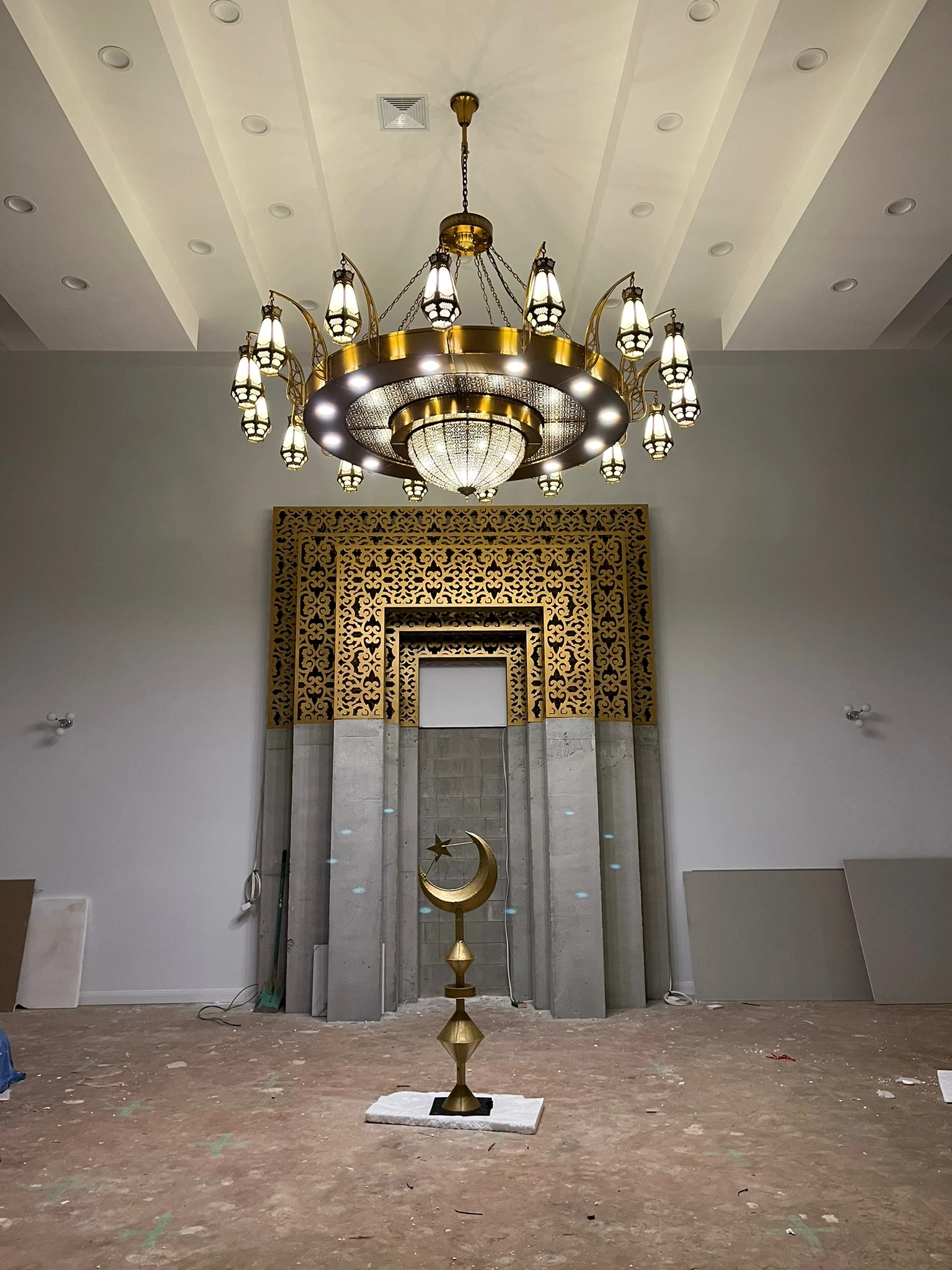 Decorative islamic design pendant lamp gold antique brass color hanging large chandelier