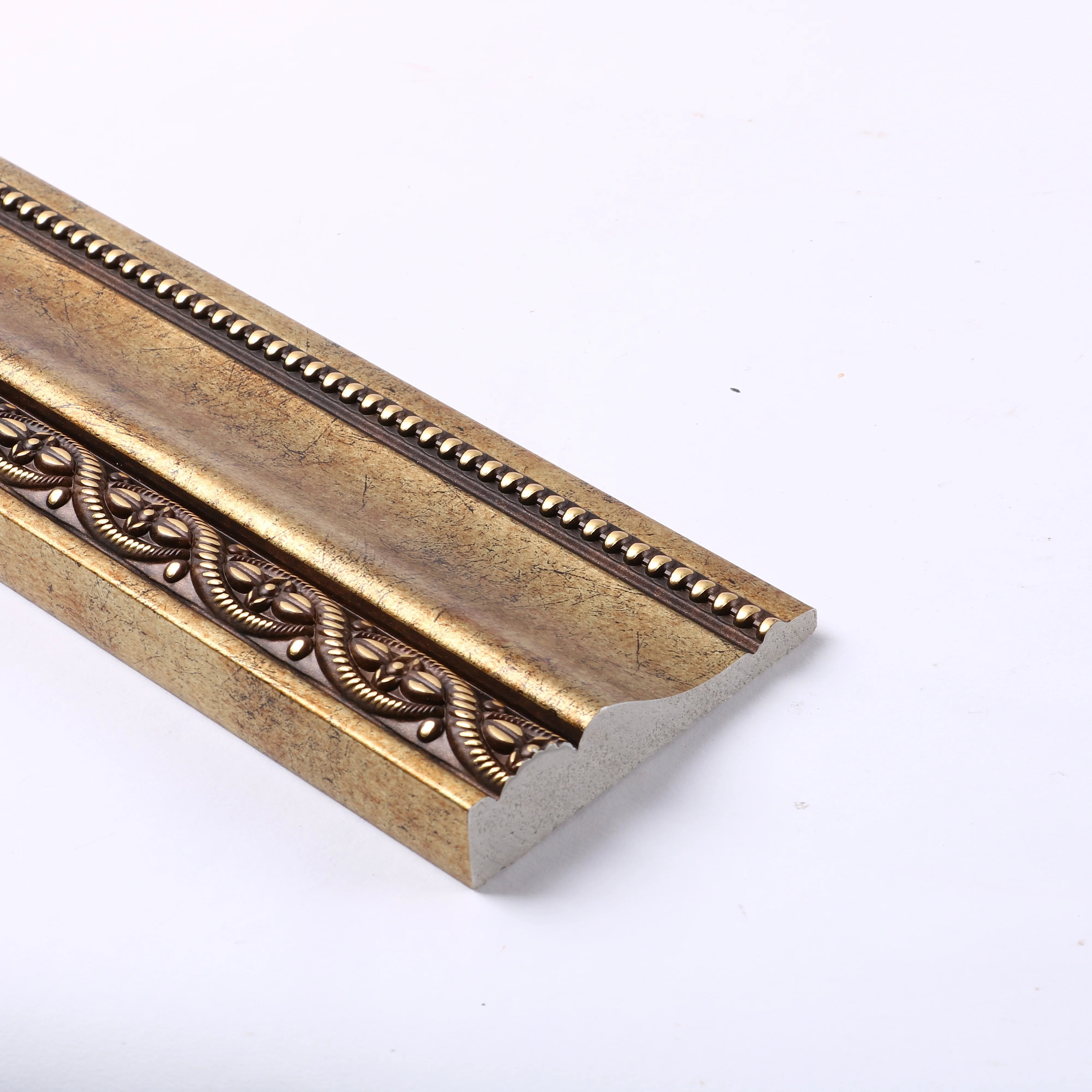 Banruo Factory Price Polyurethane Crown Molding Wholesale Ps Plastic Ceiling Panel