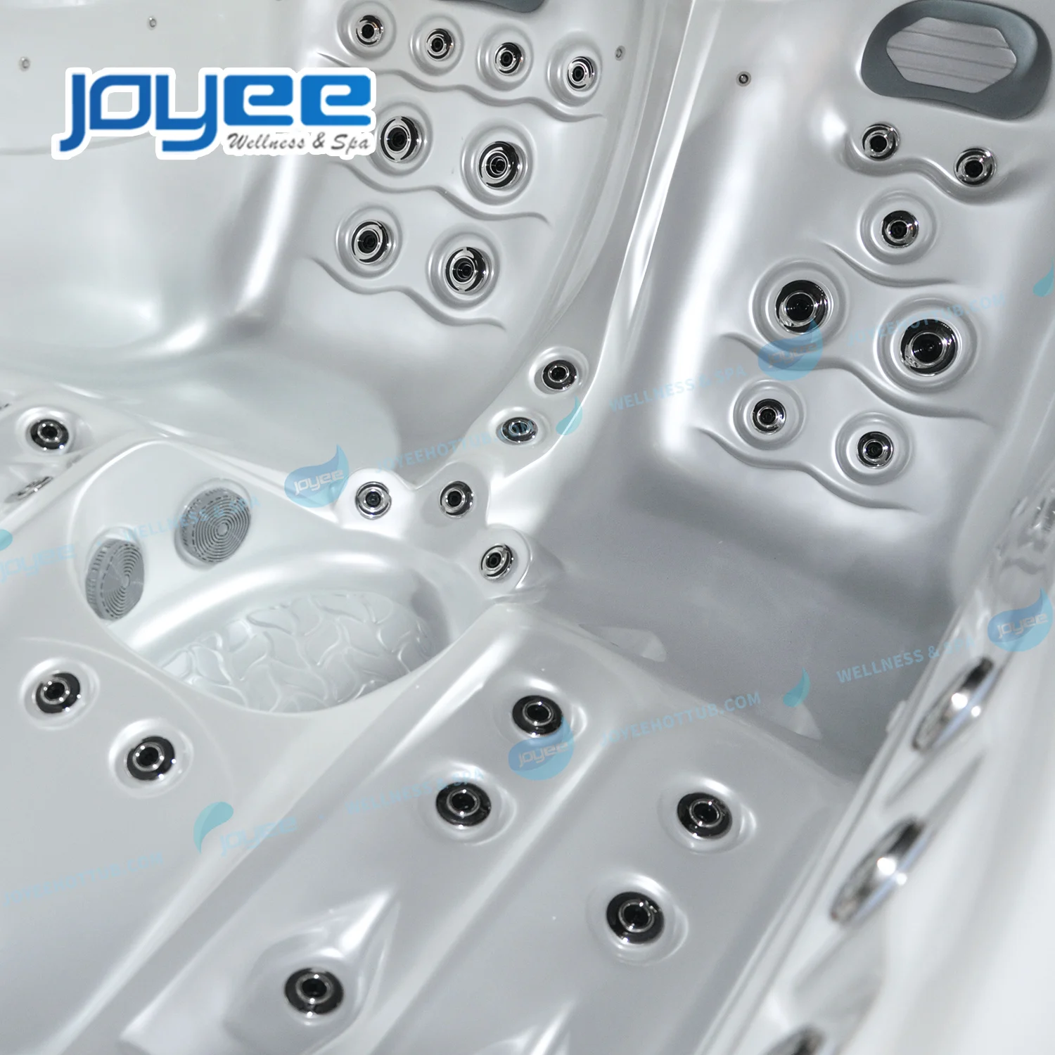 JOYEE Made in China 3 Persons Hot Tub Modern Lifestyle Outdoor Garden Whirlpool Tub Balboa Control System Water Massage SPA Tub