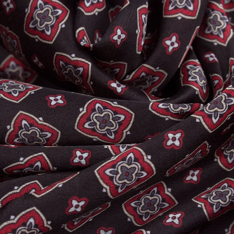 Custom No Moq Square Silk Scarf Women Digital Print Fashion Turkish Ethicon Soie Scarves Ladies Satin Shawl