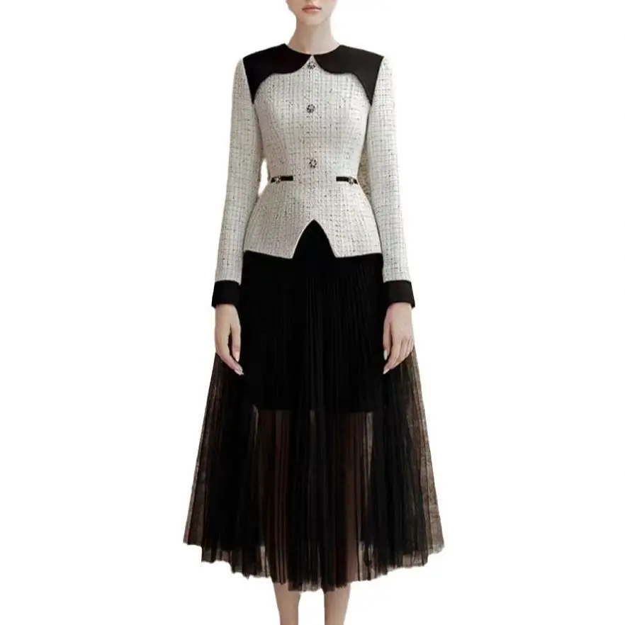 Vietnam niche 2023 early spring new design sense elegant lady of note elegant pleated light yarn set long dress