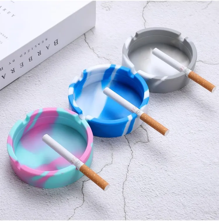 Smoking Accessories Cigarettes Unbreakable Silicone Ashtray Portable Ashtray