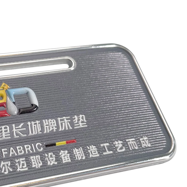 Hot selling fashionable cheap metal design brand  sports clothing logo label