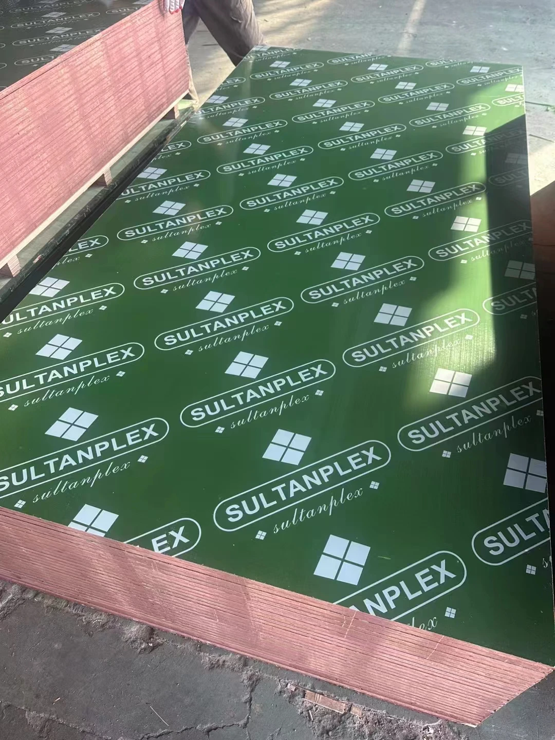 2440*1220mm construction shuttering plywood pallets plywood 16mm, 18mm