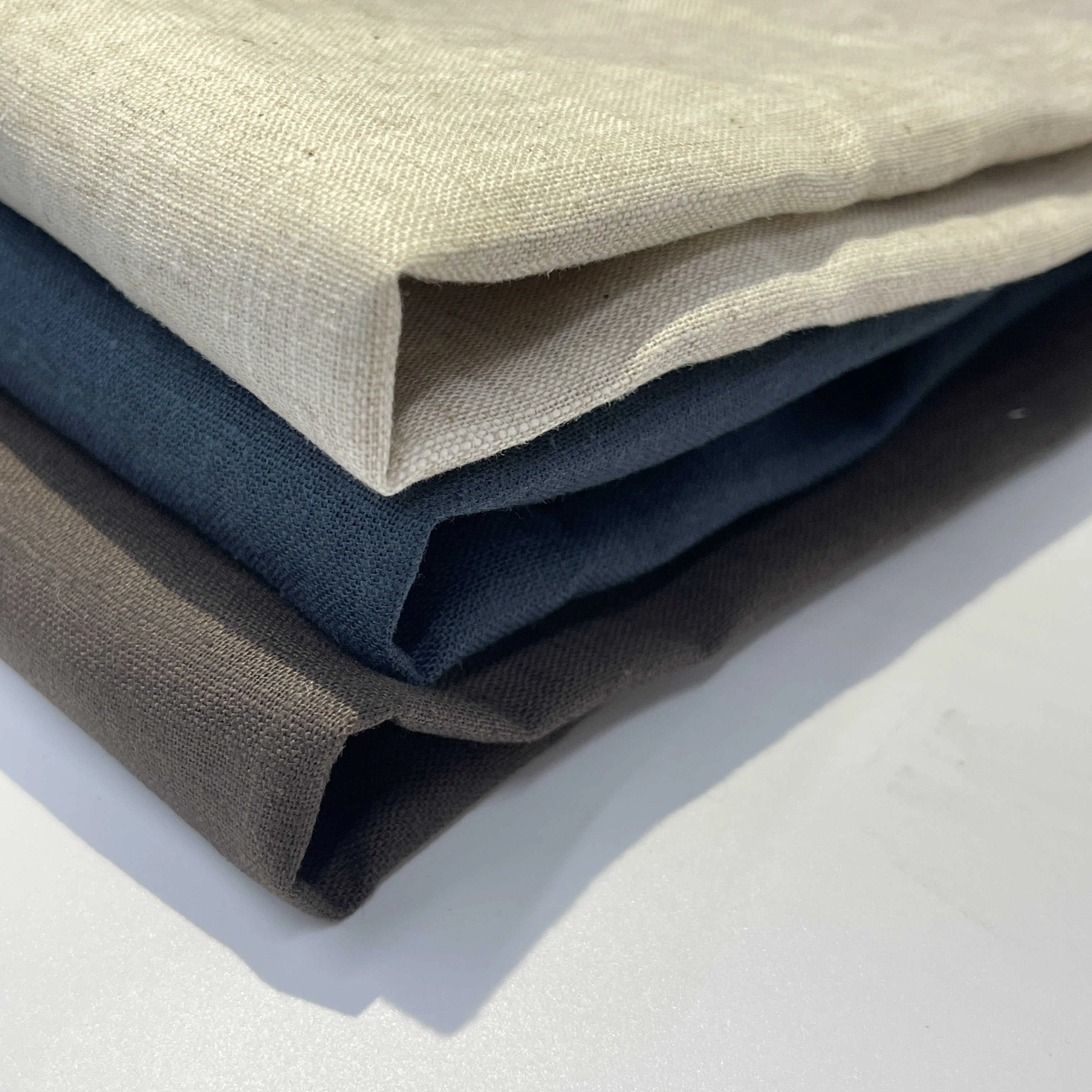 Professional Manufacturer 100%white  linen fabric wholesale For Dress Shirt