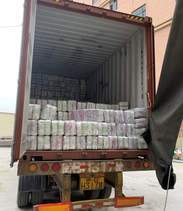 2022 TOP 1 Popular Baby Diaper Cheap Stocklot Baby Diapers in Bales Grade B Diapers