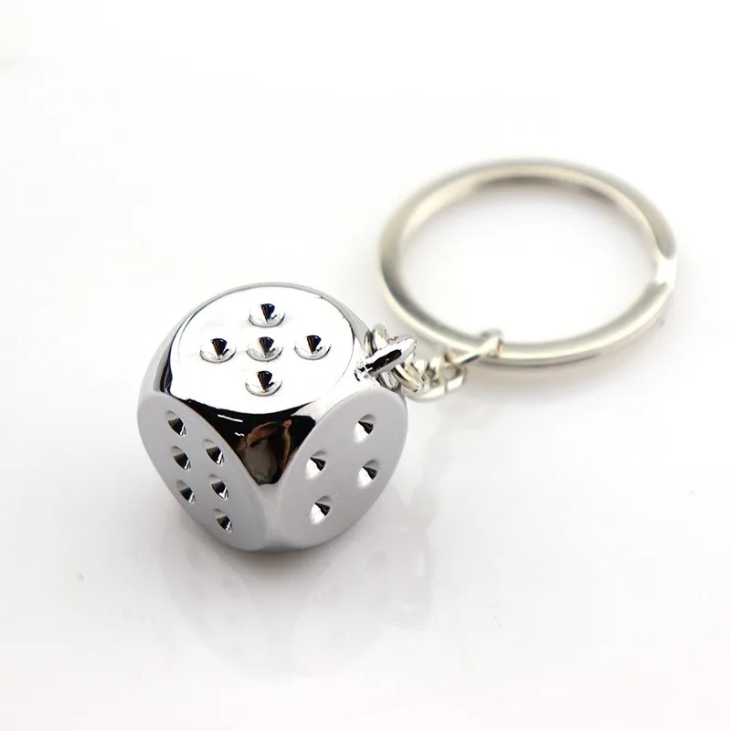 High-quality Creative Metal Dice Keychain Custom Bar Game Keychain Gift