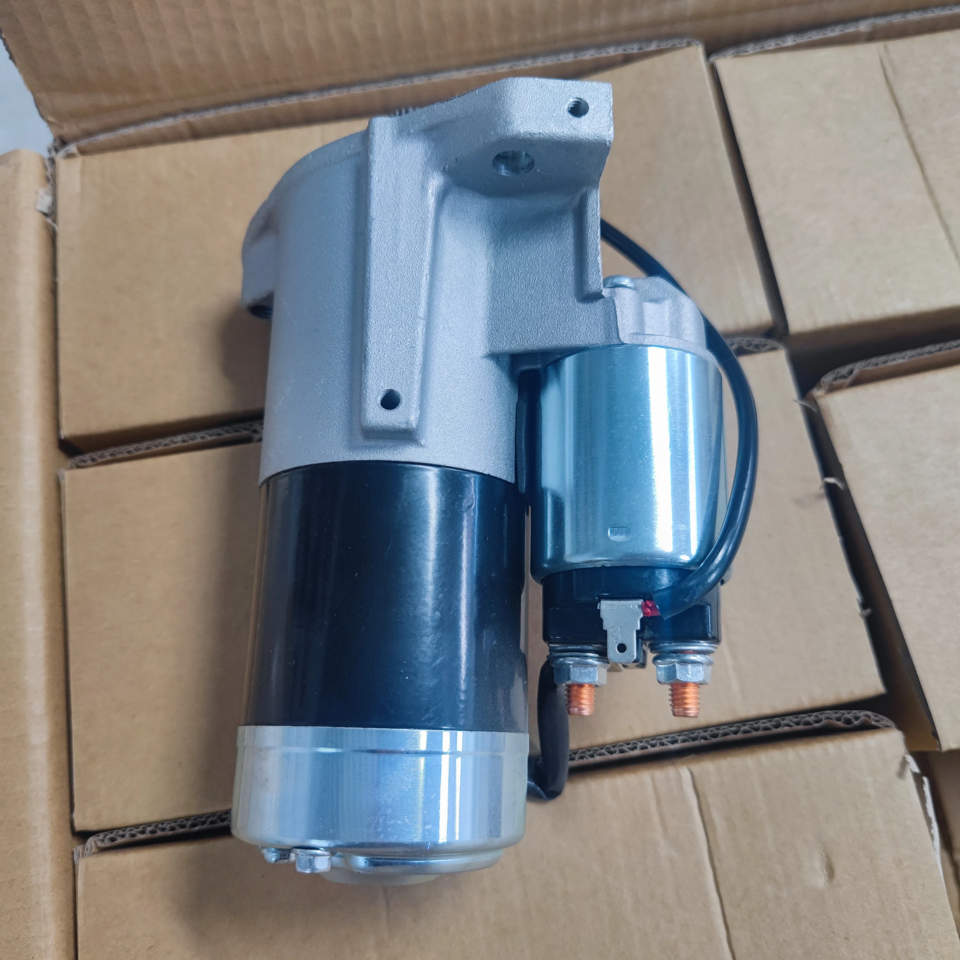 Haoxiang 17942 Auto Parts Starter Motor for 2019-2005 NIS-san Frontier 12-05 Pathfinder 15-05 Xterra /12-09 Suz-uki