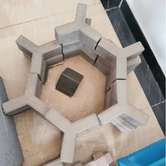 Low Cost Brick Making Machine QMR2-45 Small Brick Making Machine Paving Ground Brick Making Machine