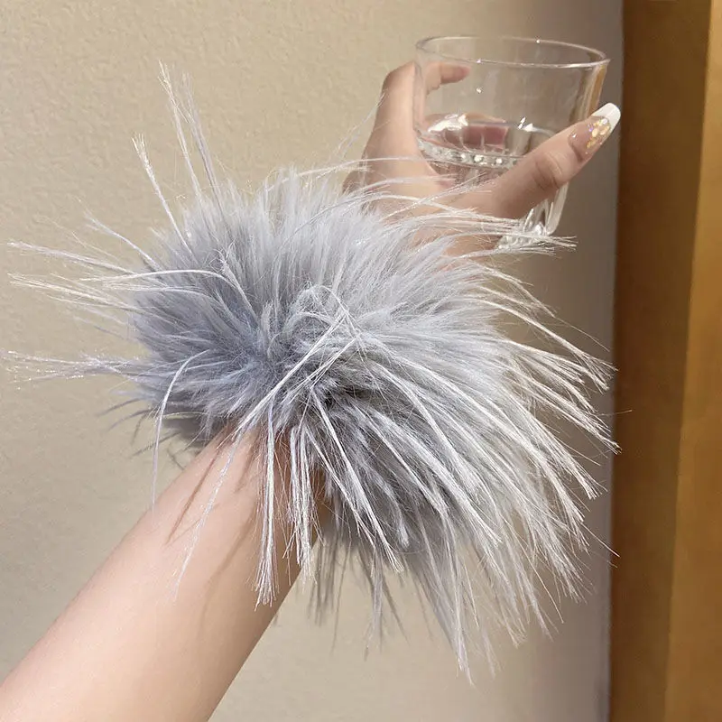 Women Feather Ostrich Feather Cuffs Wrist Sleeve New Plush Hair Ring Slap Bracelets Headdress
