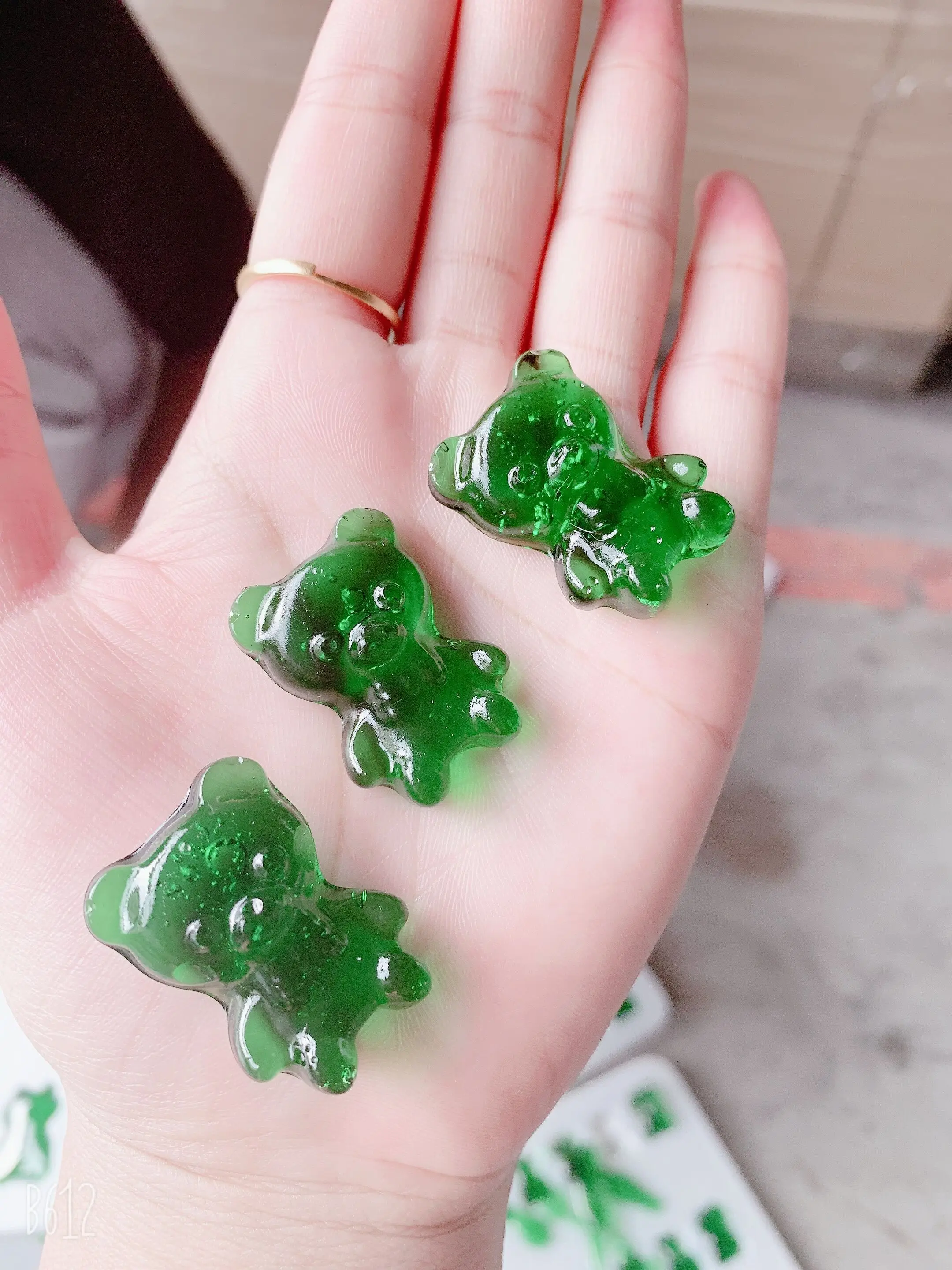 Hot sell sweet and sour flavor halal gummy candy machine sweet machine soft candy machine