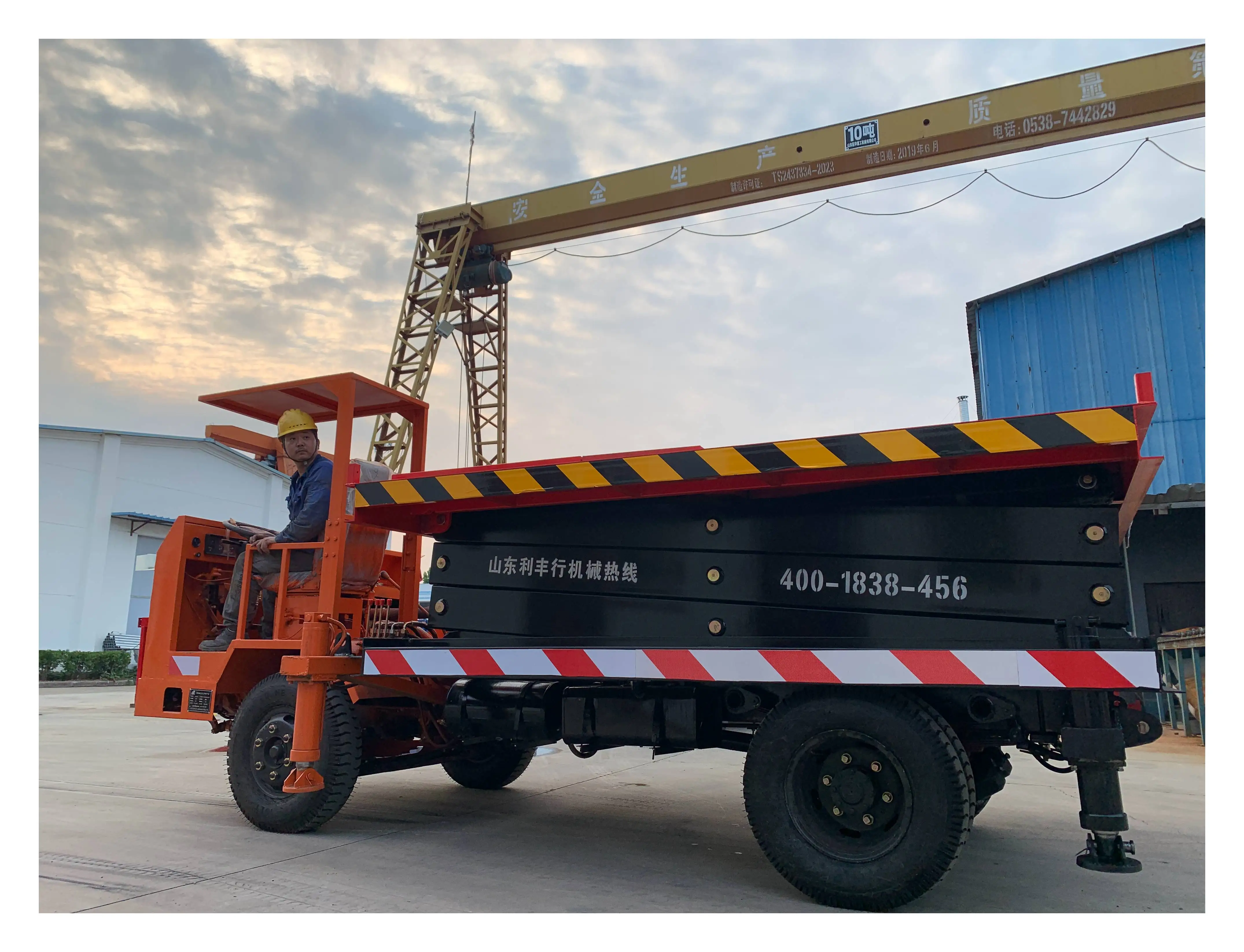 Hot New Products Easy Operation Compact Mobile Hydraulic Lifting Platform Portable Adjustable Height Smooth Industrial Use