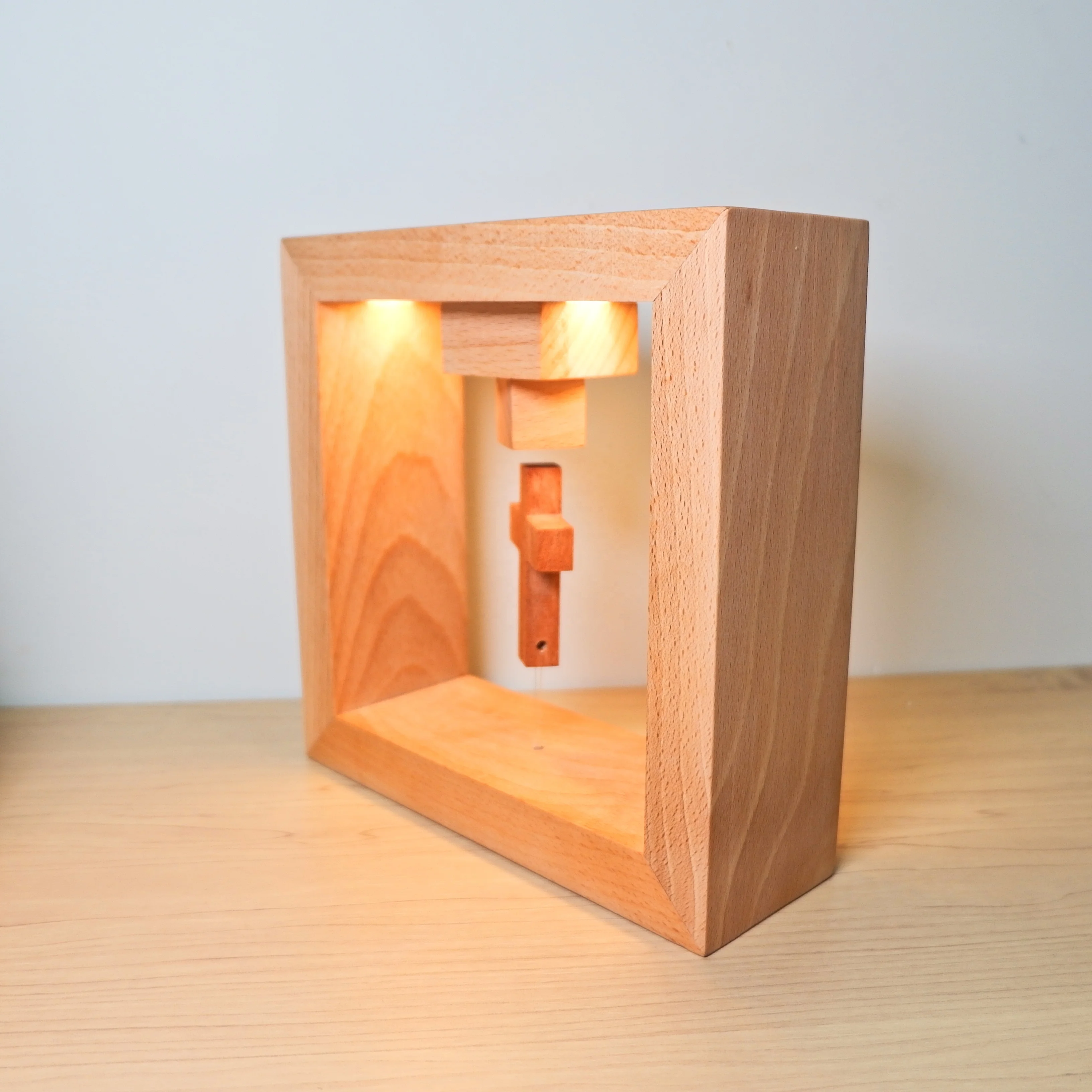 Cross Wooden Christian Decorations Portable Wooden Table Lamp Magnetic Floating Lamp High Quality Wood Light For Home Decoration