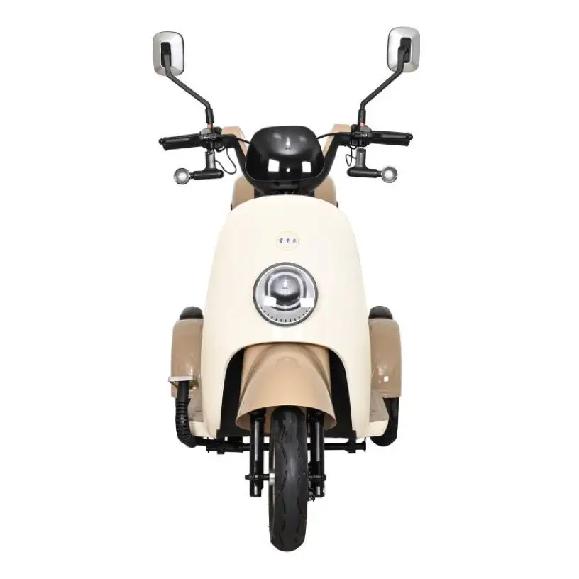 Small City Passenger E-scooter New Style Leisure Tricycle Family with Baby Seat Tricycle Good Quality Electric Tricycle