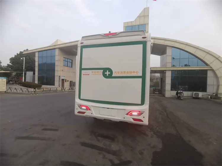 Hot Sell Container House Motorhome Recreational Truck Luxury Mobile Touring Car