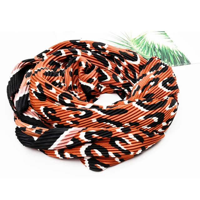 Custom design printed square pleated leopard scarf