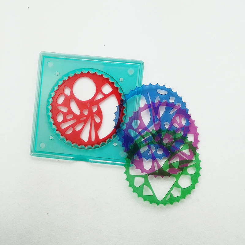 Manufacturer Provides Large Gear Spirograph Drawing Stencil Set for Kid