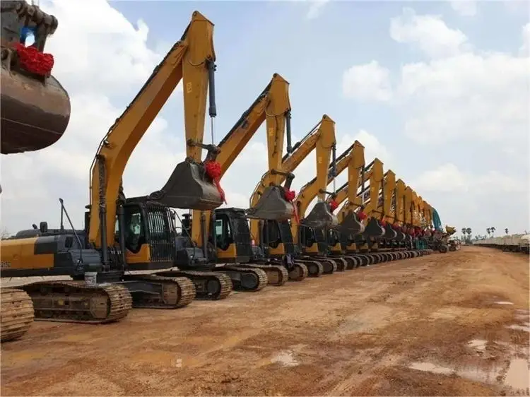 Nice Performance 21Ton Hydraulic Excavator XE215C With ISUZU Engine Crawler Digger