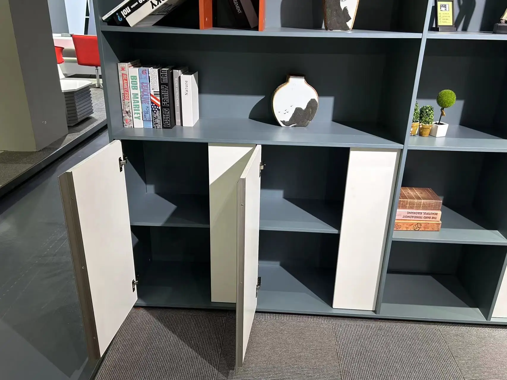 Современная мебель офисное оборудование для представительских помещений деревянный офисный шкаф