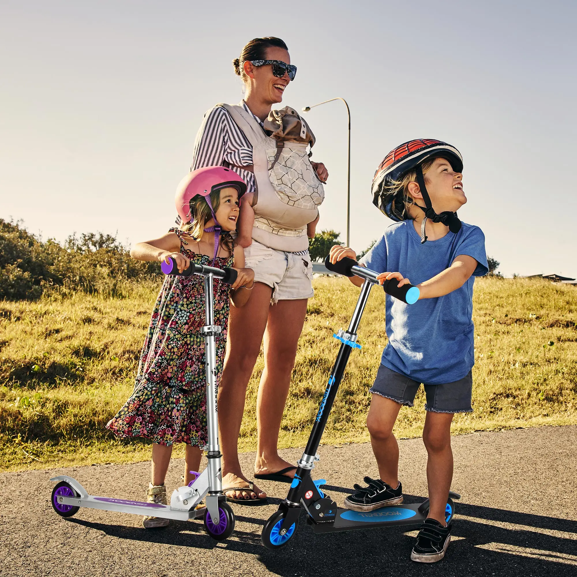 Folding Kick Scooter for Kids 2 PU Wheels Rear Brake Adjustable Height Sports Kick Scooter for Girls and Boys Kids