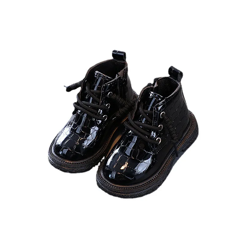 New Fashion Kids Leather Shoes Girls British Style Simple Side Design Non-Slip Short Boots Lacquer Lace up Soft Soled