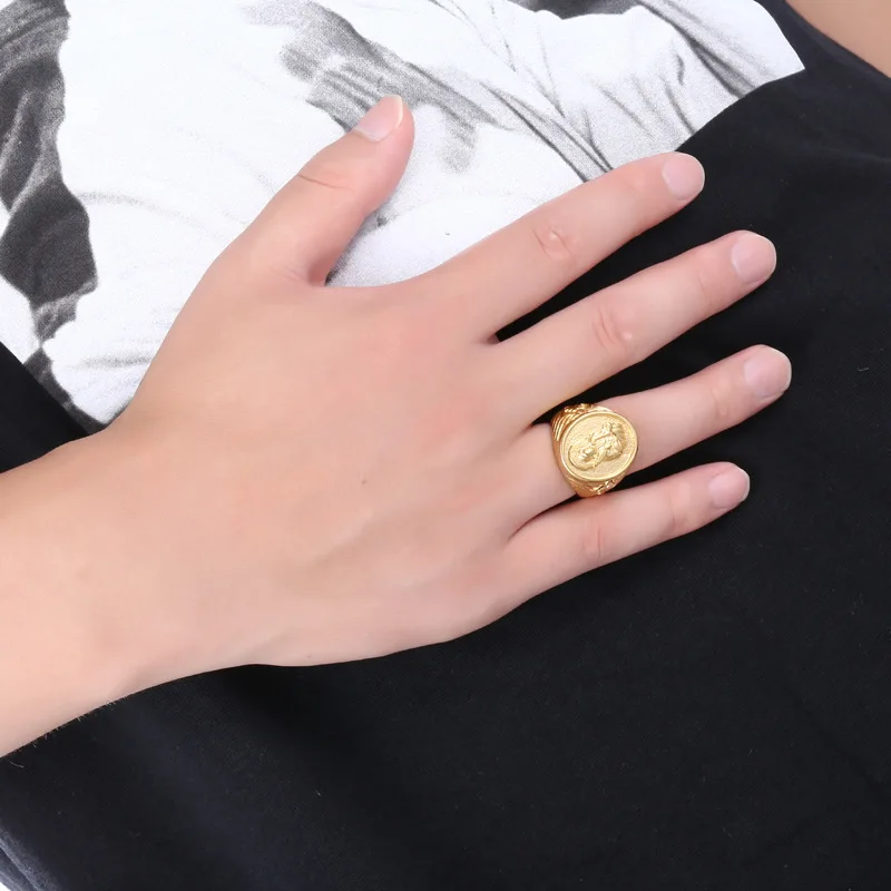 
2020 Hot selling Bible Virgin Mary Catholic Christian Jesus Titanium stainless steel rings gold plated religious men jewelry 