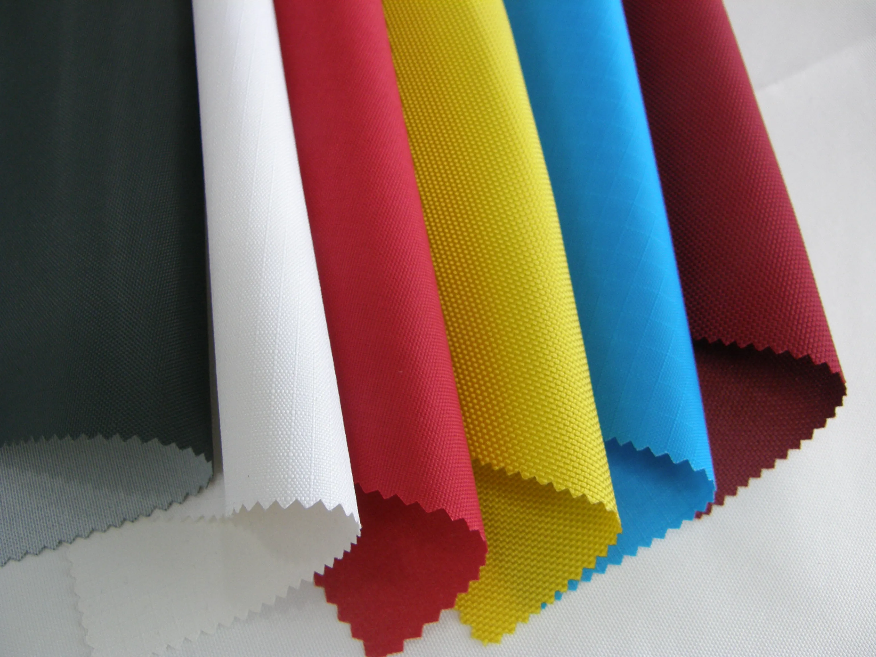 [High Quality]Eco friendly Korean Nylon 420D Oxford Waterproof PU Coated / PVC Laminated for Bag Backpack Luggage