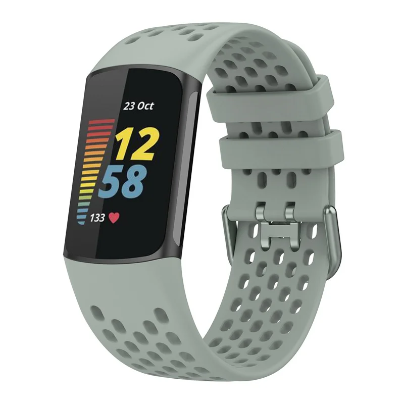 fitbit charge 5 Hole20.jpg