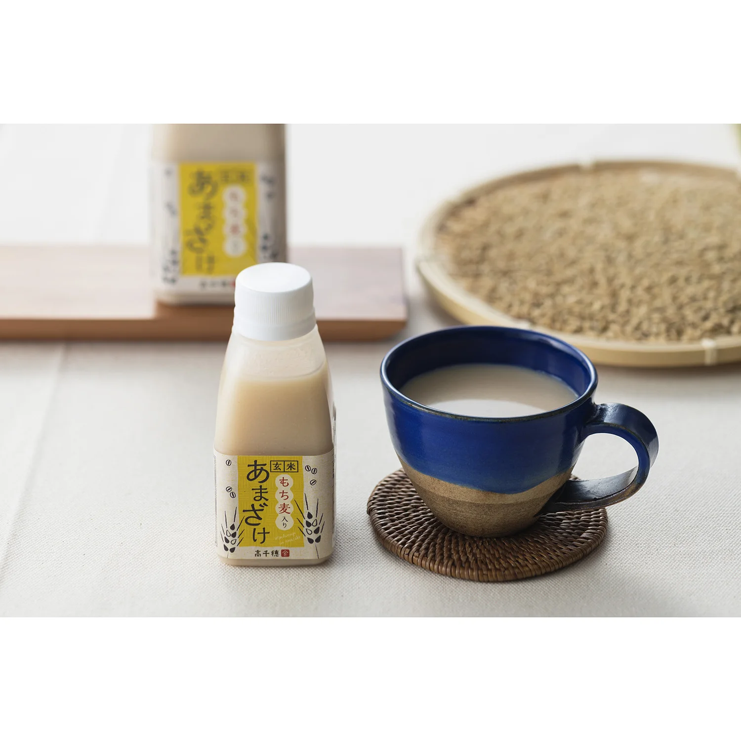 Japanese fruit flavoured energy bottle drinks with sweet sake