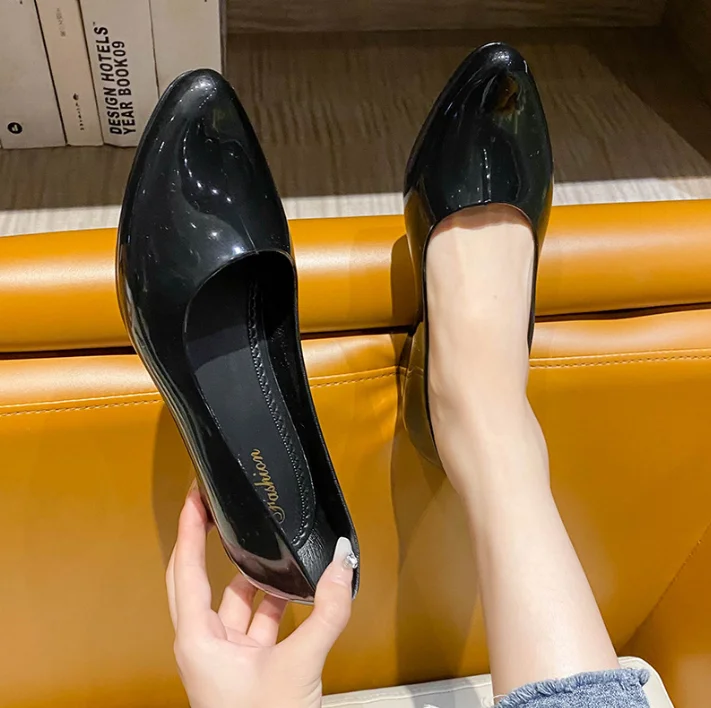 Summer Fashion Simplicity All Inclusive Daily Travel Slope Heel Leather Shoes for Women