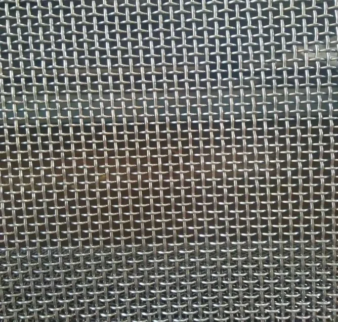Customized low carbon 0.5mm 10mesh low price crimped galvanized woven wire mesh