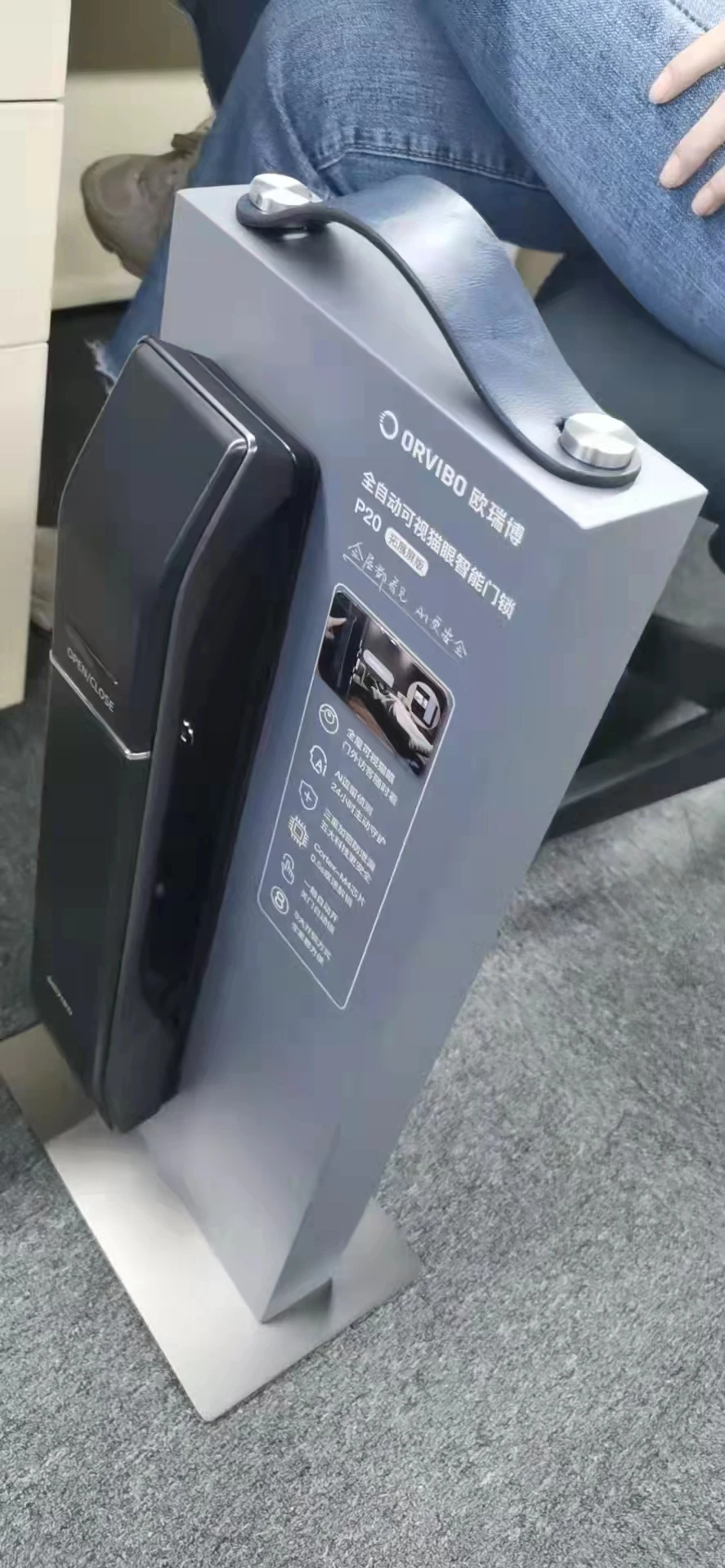 Trade Show Custom Smart Door Lock Door Lock Display Stands MDF Table Display Stand For Smart Door Lock